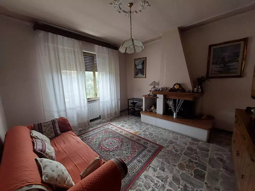 Immagine 3 di Casa indipendente in vendita  a Montopoli In Val D'arno