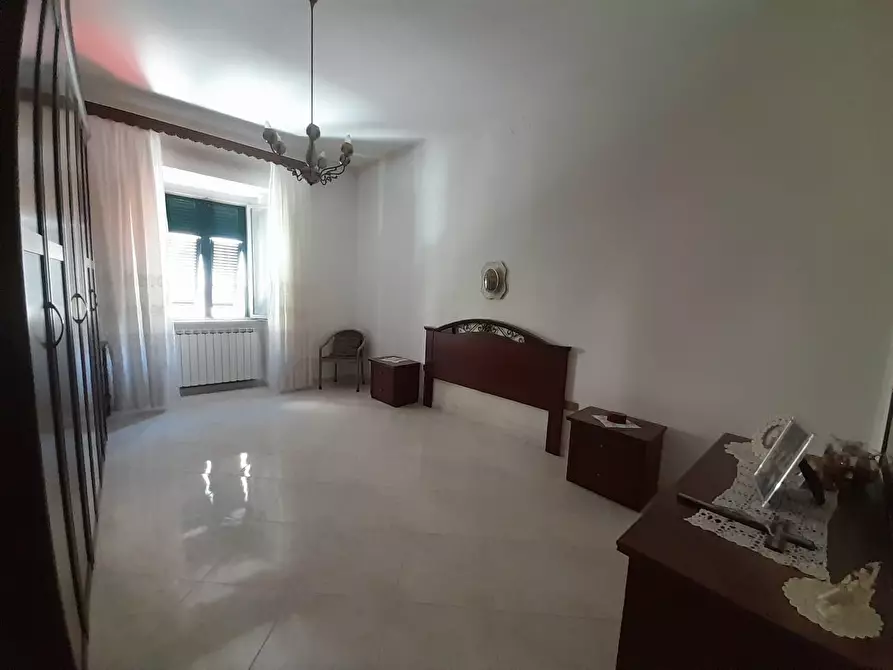 Immagine 5 di Appartamento in vendita  a Livorno