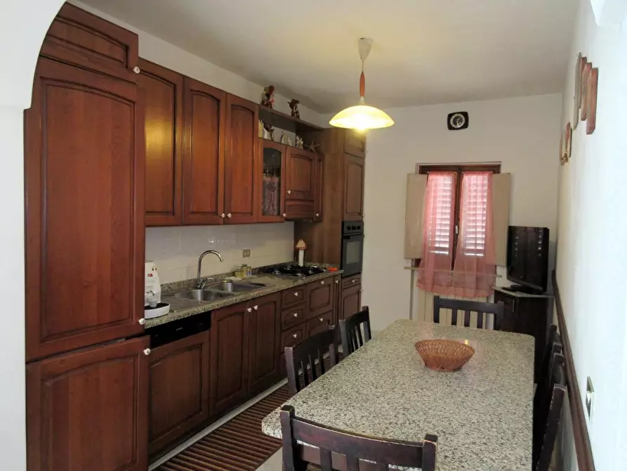 Immagine 2 di Appartamento in vendita  a Empoli