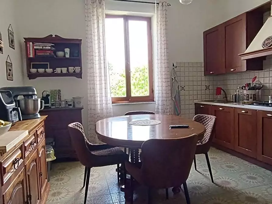 Immagine 41 di Casa indipendente in vendita  a Castelnuovo Magra