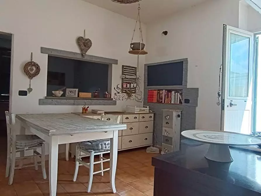 Immagine 16 di Casa indipendente in vendita  a Castelnuovo Magra