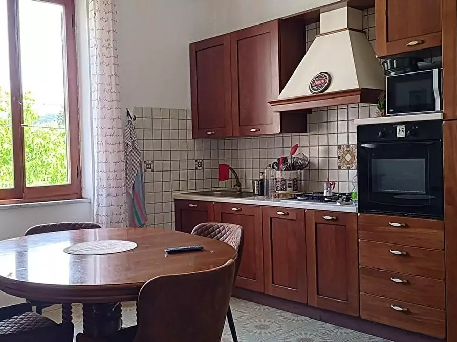 Immagine 39 di Casa indipendente in vendita  a Castelnuovo Magra