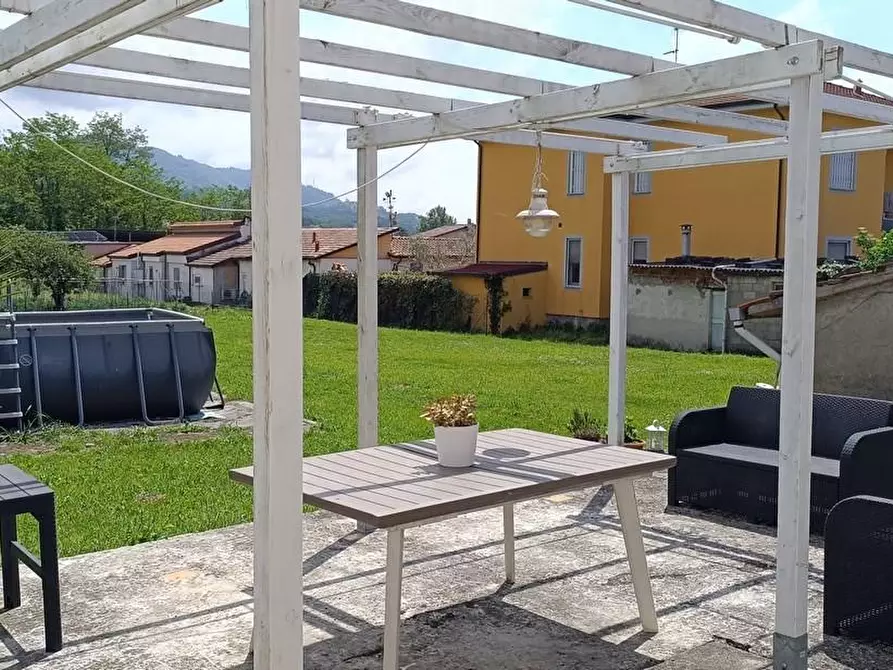 Immagine 6 di Casa indipendente in vendita  a Castelnuovo Magra