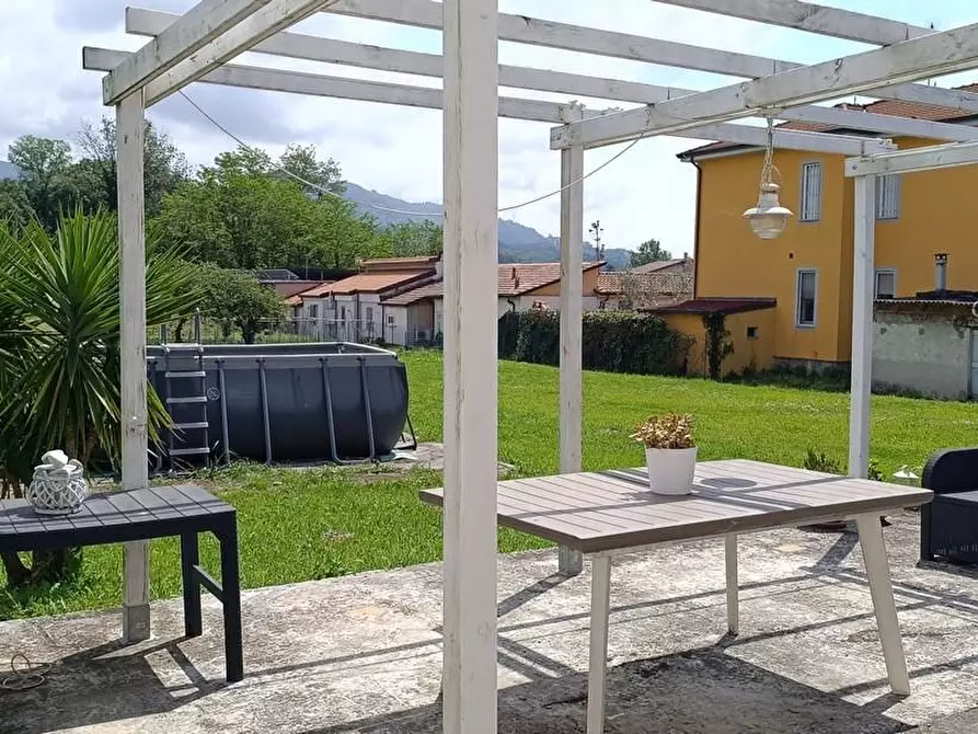Immagine 5 di Casa indipendente in vendita  a Castelnuovo Magra