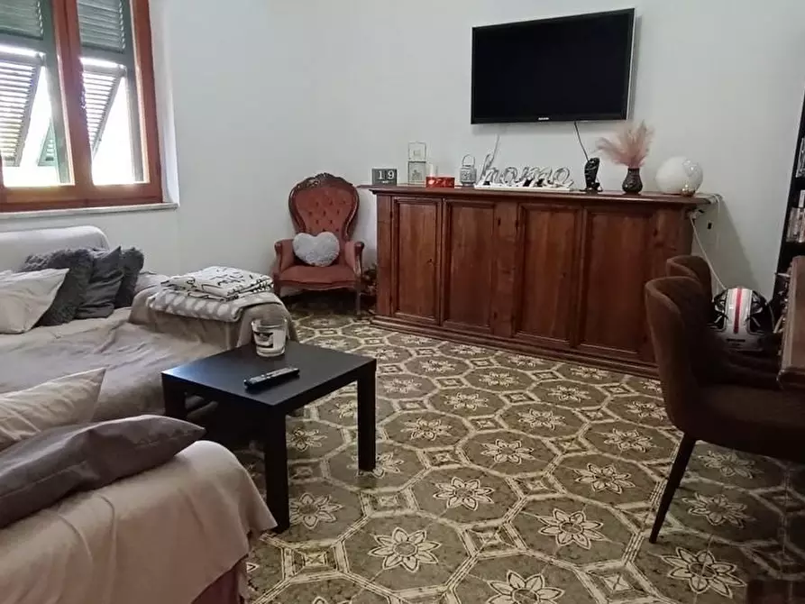 Immagine 45 di Casa indipendente in vendita  a Castelnuovo Magra