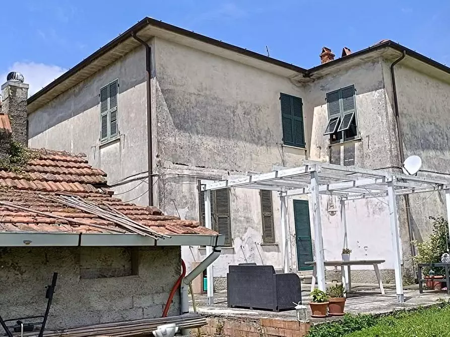 Immagine 70 di Casa indipendente in vendita  a Castelnuovo Magra