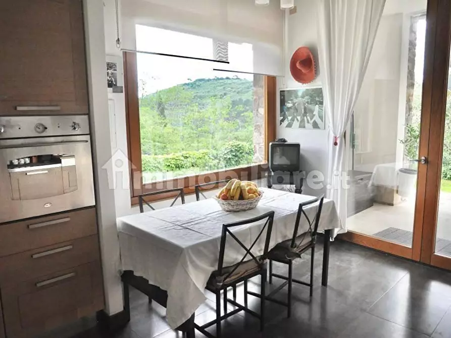 Immagine 22 di Villa in vendita  a Buti