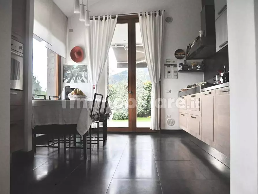 Immagine 28 di Villa in vendita  a Buti