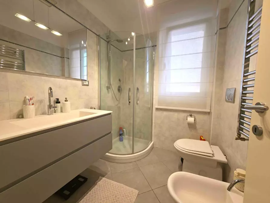 Immagine 23 di Appartamento in vendita  a Massa