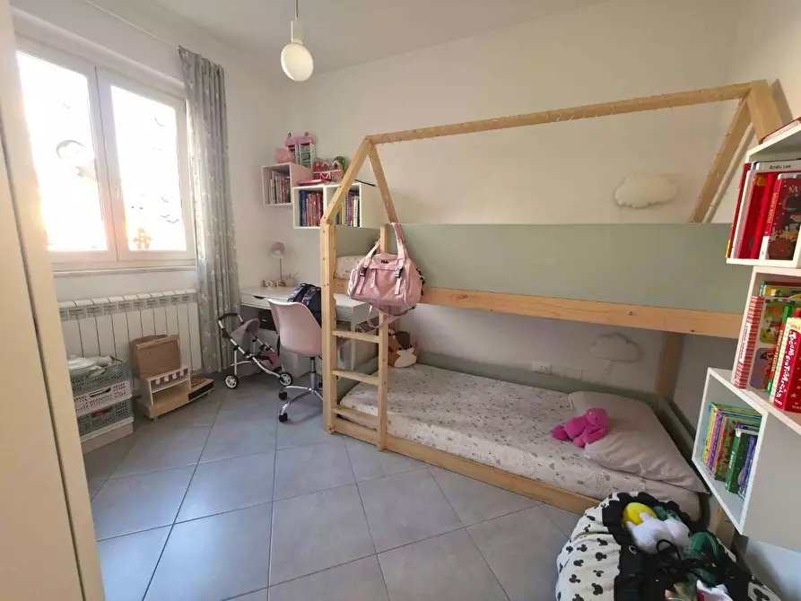 Immagine 16 di Appartamento in vendita  a Massa