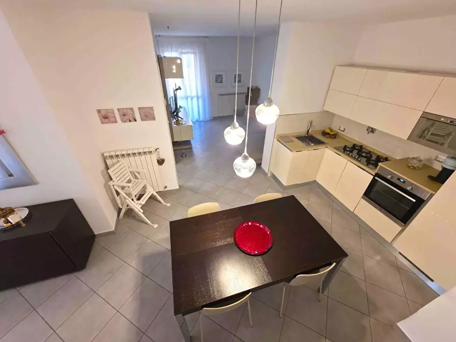 Immagine 8 di Appartamento in vendita  a Massa