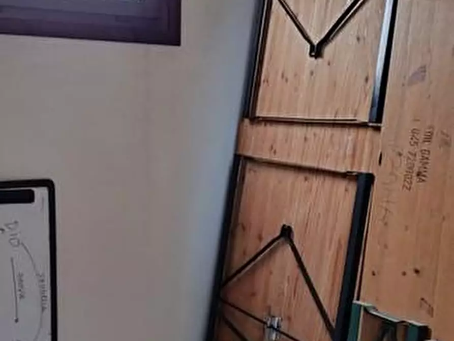 Immagine 9 di Casa indipendente in vendita  a Castelnuovo Magra