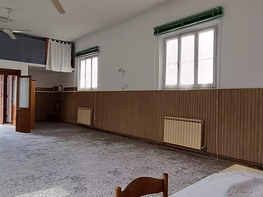 Immagine 17 di Casa indipendente in vendita  a Castelnuovo Magra