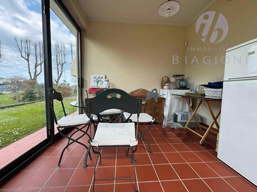 Immagine 26 di Casa indipendente in vendita  a Pietrasanta