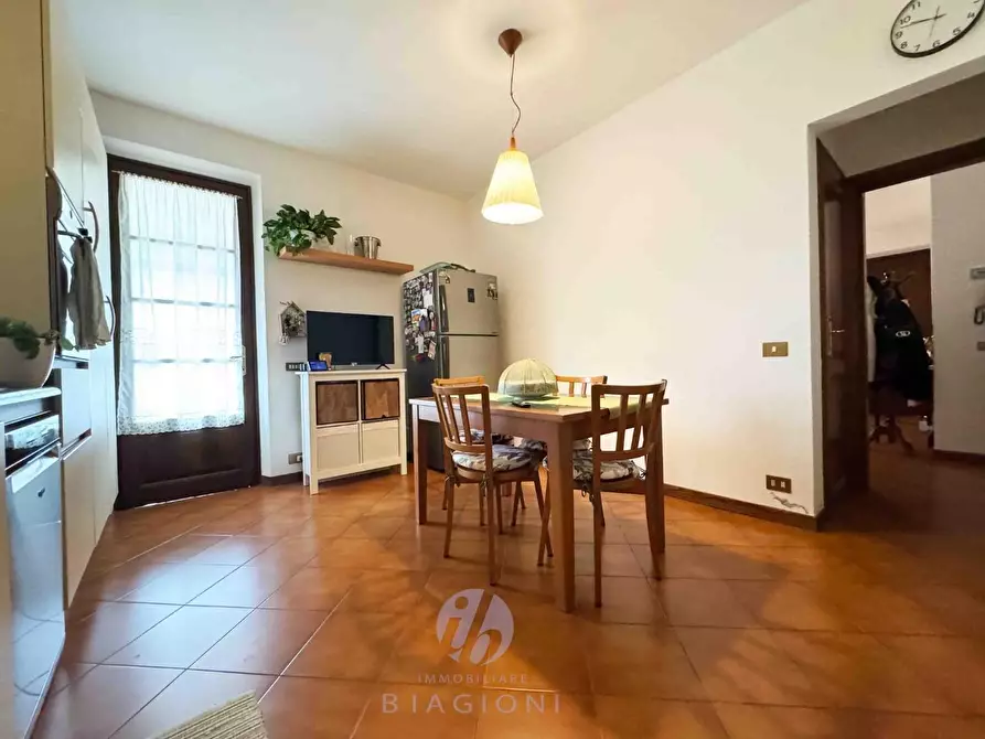 Immagine 17 di Casa indipendente in vendita  a Pietrasanta