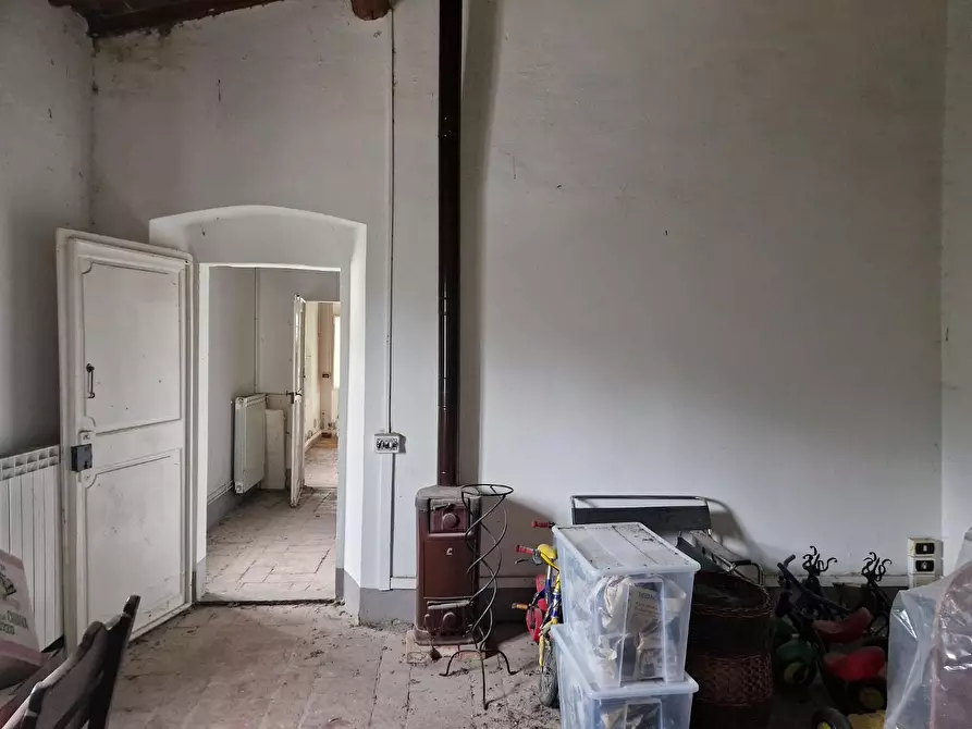 Immagine 20 di Palazzo in vendita  a Poggio A Caiano