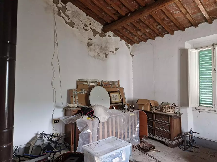 Immagine 19 di Palazzo in vendita  a Poggio A Caiano