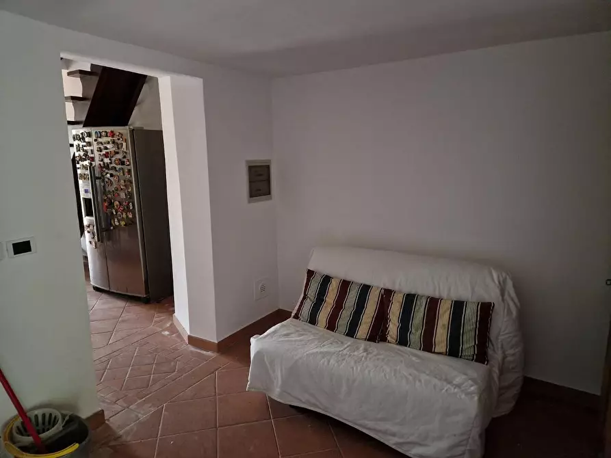 Immagine 30 di Palazzo in vendita  a Poggio A Caiano