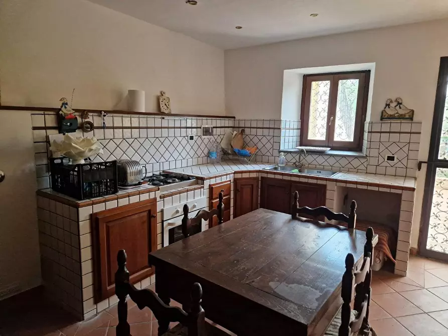 Immagine 34 di Palazzo in vendita  a Poggio A Caiano