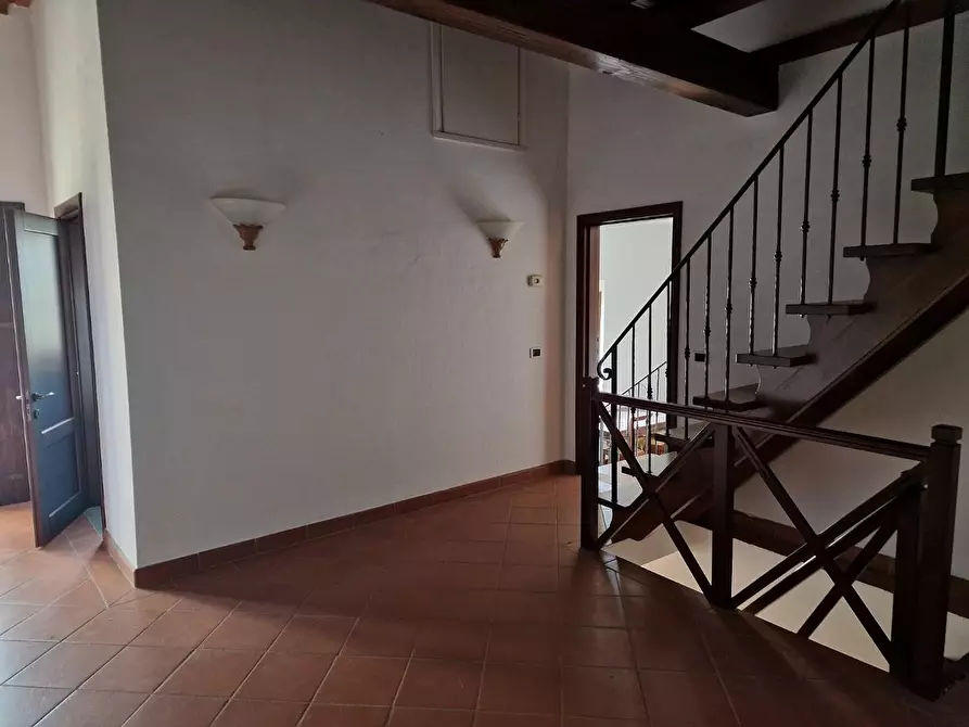 Immagine 27 di Palazzo in vendita  a Poggio A Caiano