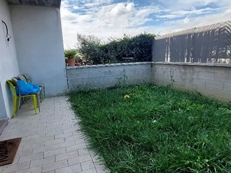 Immagine 4 di Villetta a schiera in vendita  a Pistoia