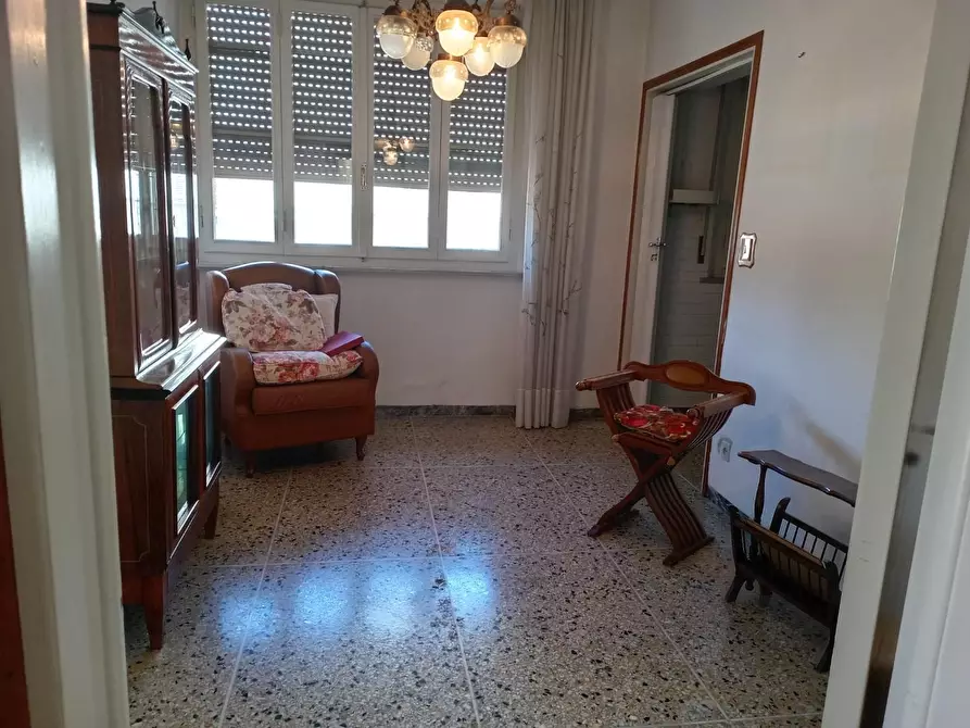 Immagine 2 di Casa bifamiliare in vendita  a Cascina