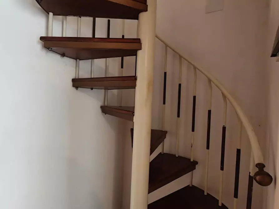 Immagine 3 di Appartamento in vendita  a Fucecchio