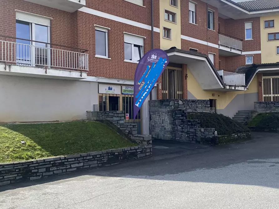 Immagine 10 di Attività commerciale in vendita  a Barge