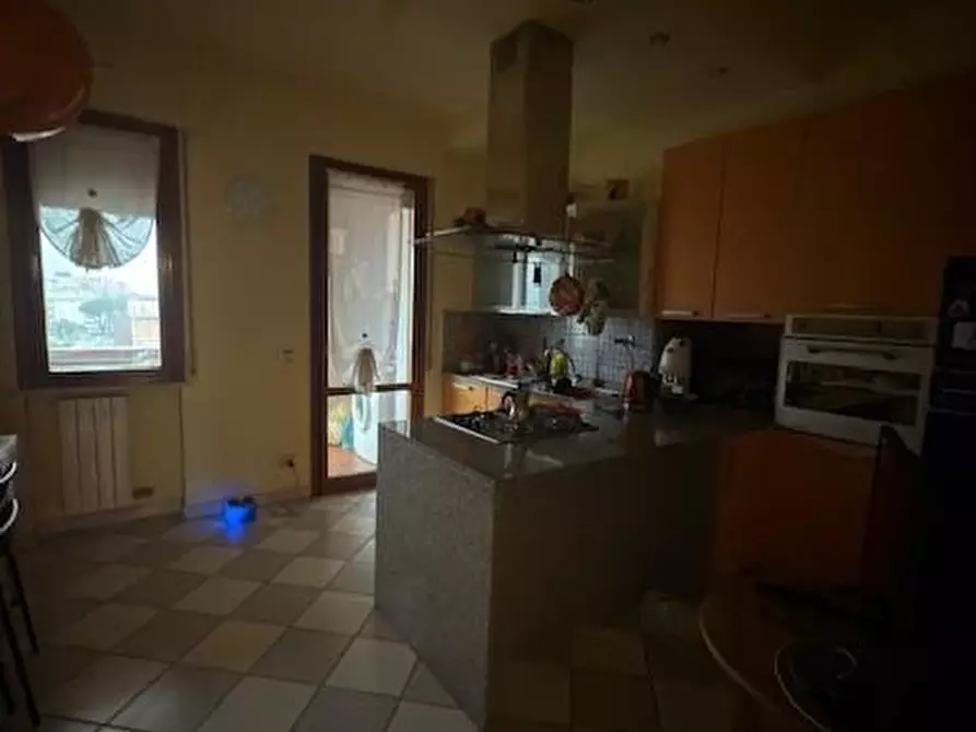 Immagine 7 di Appartamento in vendita  a Carrara