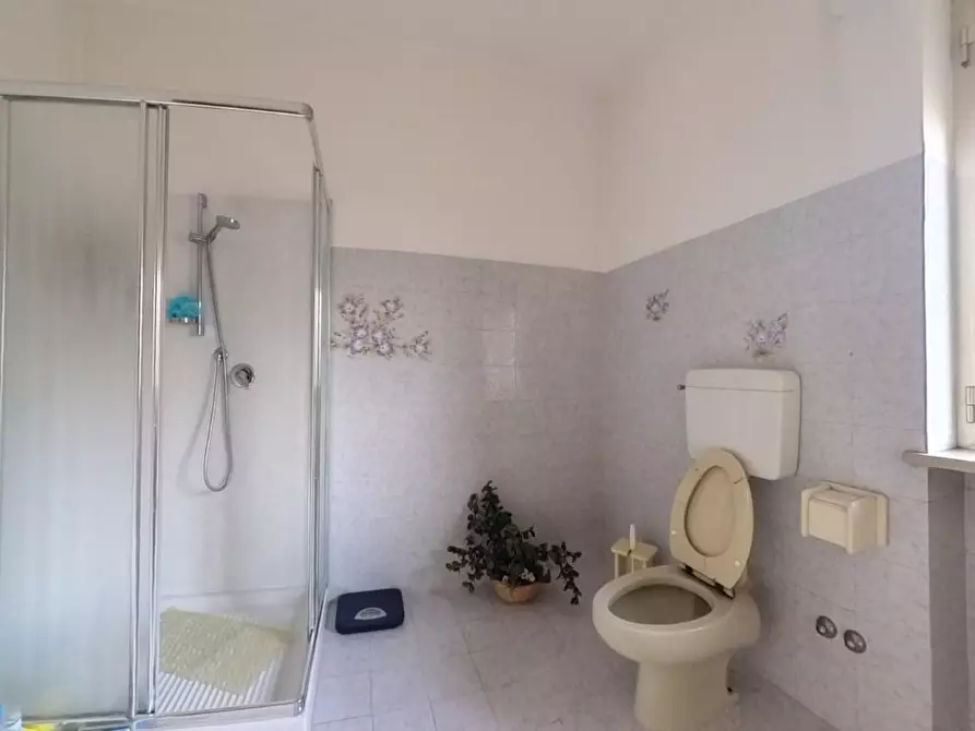 Immagine 27 di Casa semindipendente in vendita  a Lucca