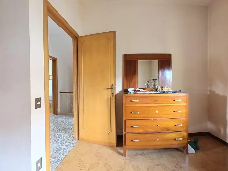 Immagine 36 di Casa semindipendente in vendita  a Lucca