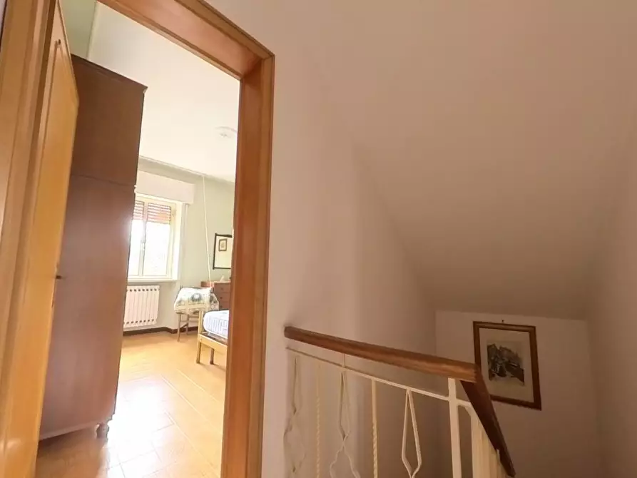 Immagine 53 di Casa semindipendente in vendita  a Lucca