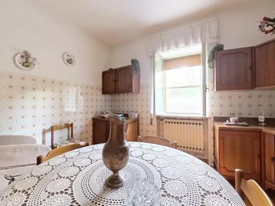 Immagine 16 di Casa semindipendente in vendita  a Lucca