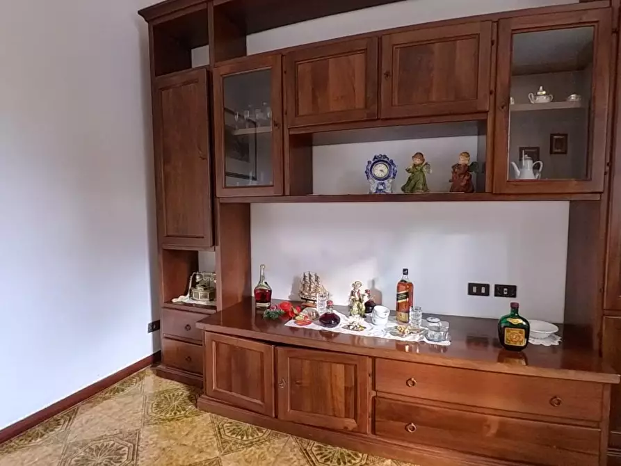 Immagine 5 di Casa semindipendente in vendita  a Lucca