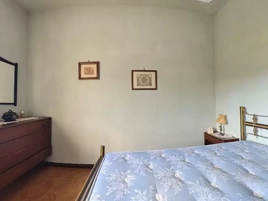 Immagine 46 di Casa semindipendente in vendita  a Lucca