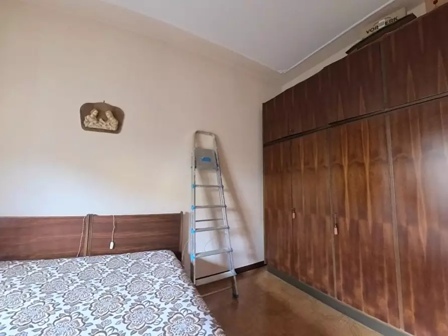 Immagine 40 di Casa semindipendente in vendita  a Lucca