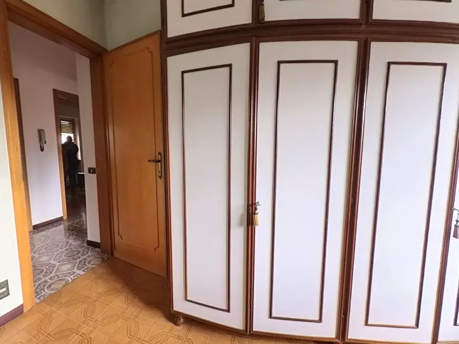 Immagine 43 di Casa semindipendente in vendita  a Lucca