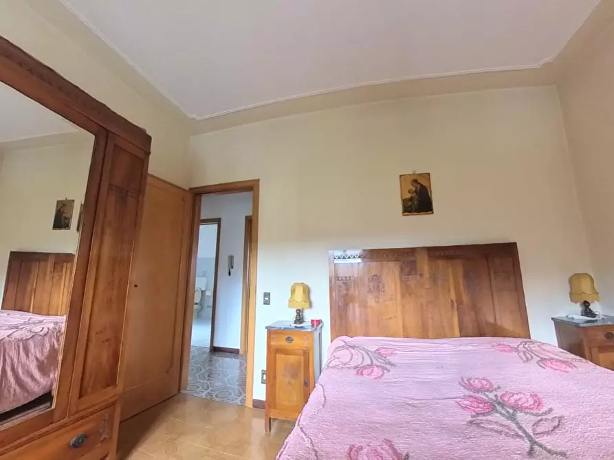 Immagine 30 di Casa semindipendente in vendita  a Lucca