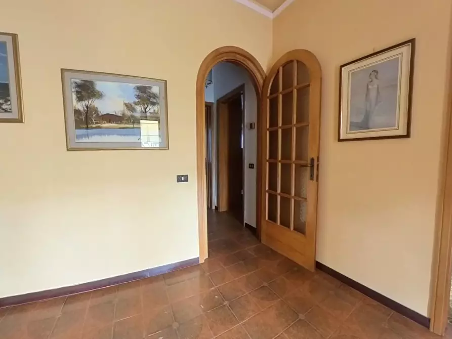 Immagine 8 di Casa semindipendente in vendita  a Lucca