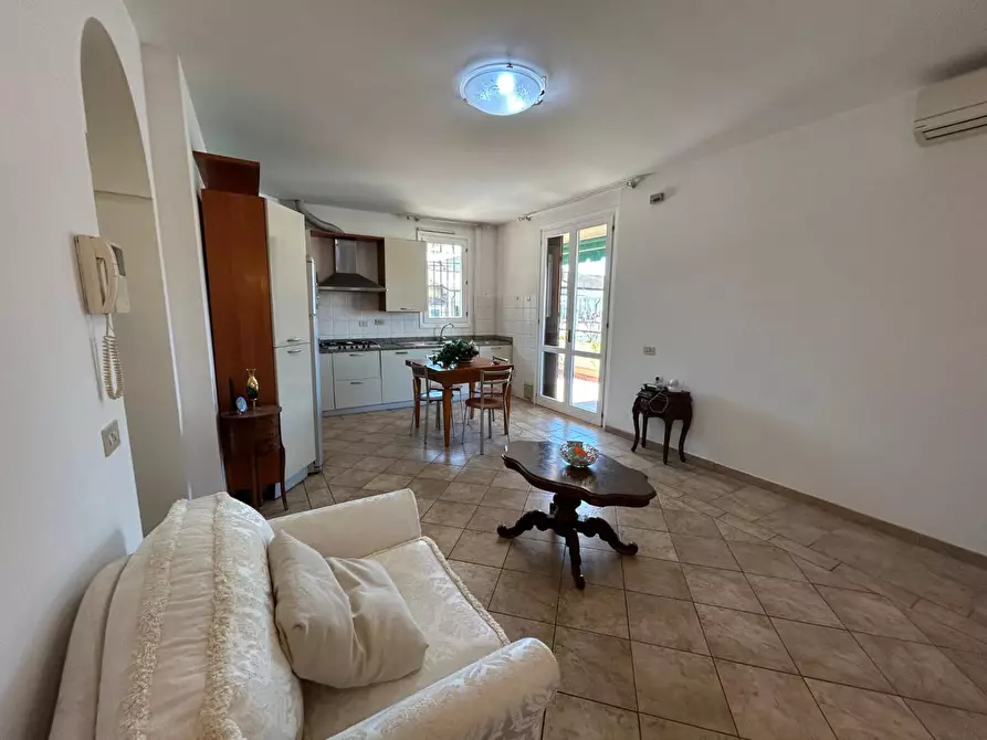 Immagine 24 di Appartamento in vendita  a Empoli