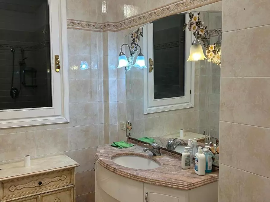 Immagine 17 di Appartamento in vendita  a Empoli