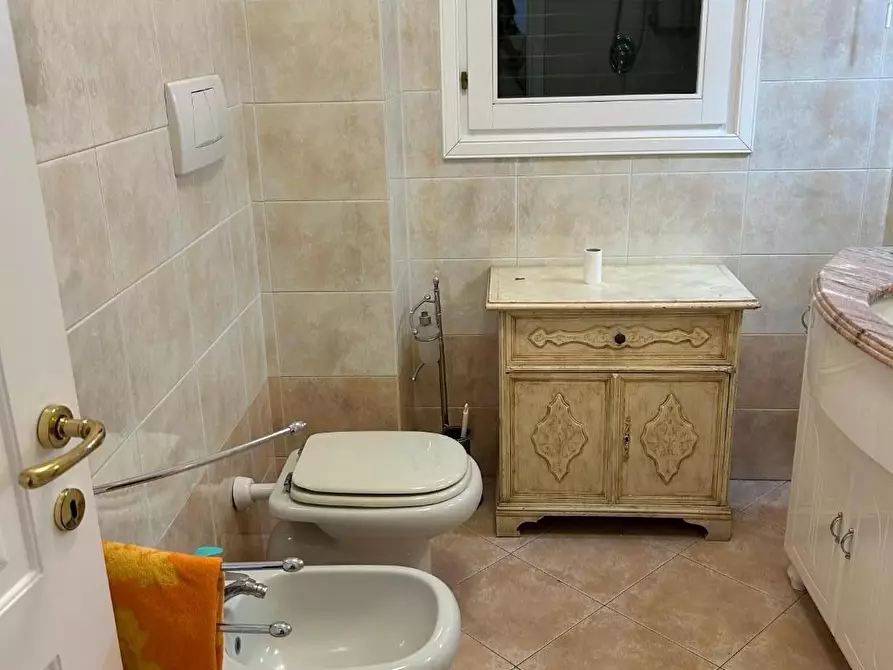 Immagine 18 di Appartamento in vendita  a Empoli