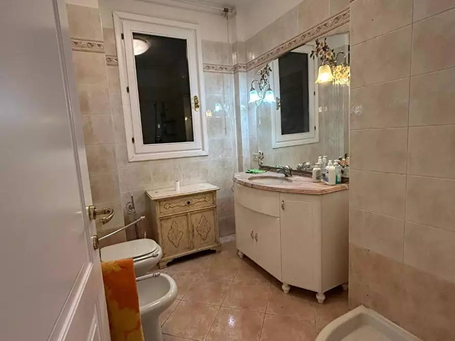 Immagine 25 di Appartamento in vendita  a Empoli