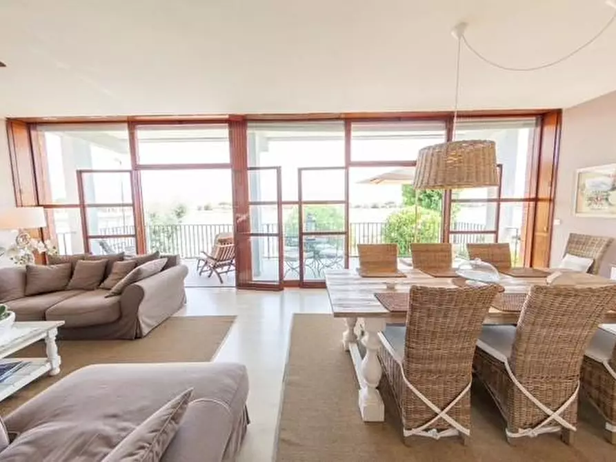 Immagine 3 di Casa bifamiliare in affitto  a Ameglia