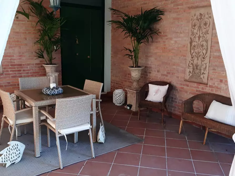 Immagine 8 di Casa bifamiliare in affitto  a Ameglia