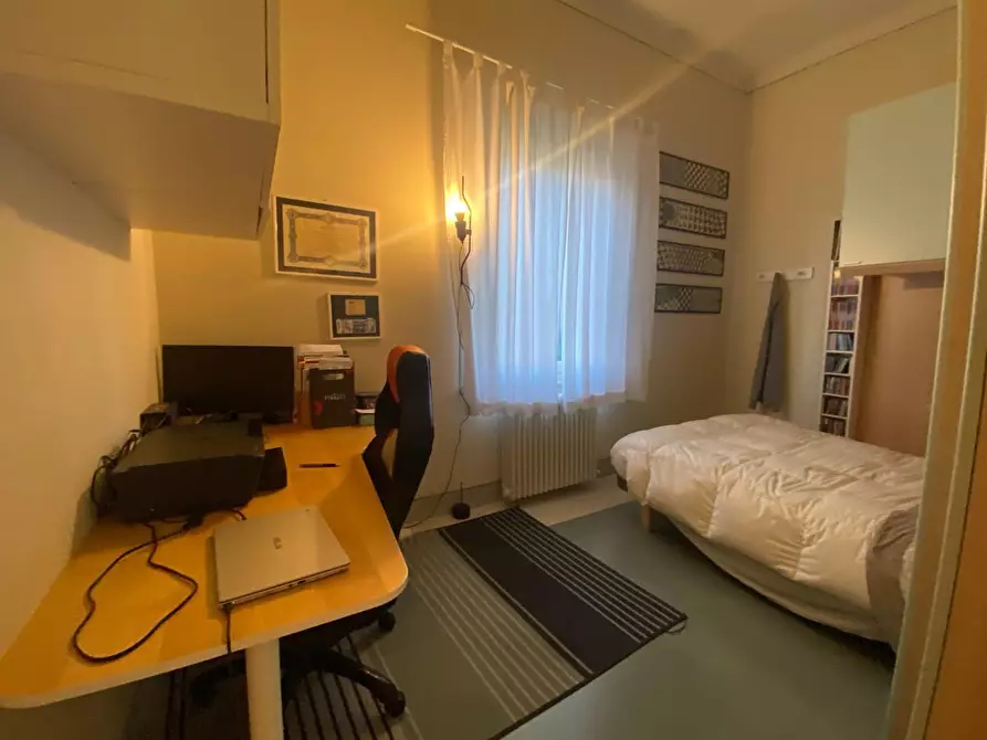 Immagine 25 di Casa indipendente in vendita  a Pisa