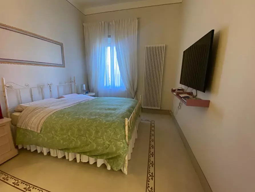 Immagine 17 di Casa indipendente in vendita  a Pisa