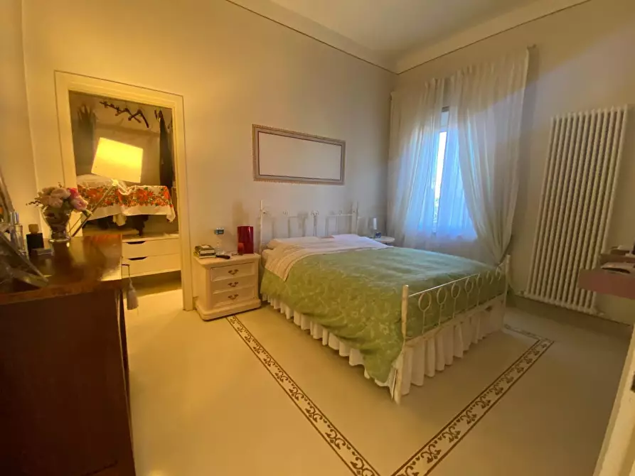 Immagine 19 di Casa indipendente in vendita  a Pisa