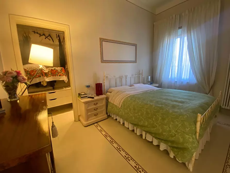 Immagine 18 di Casa indipendente in vendita  a Pisa