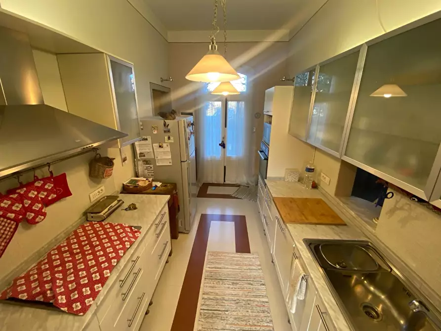 Immagine 12 di Casa indipendente in vendita  a Pisa